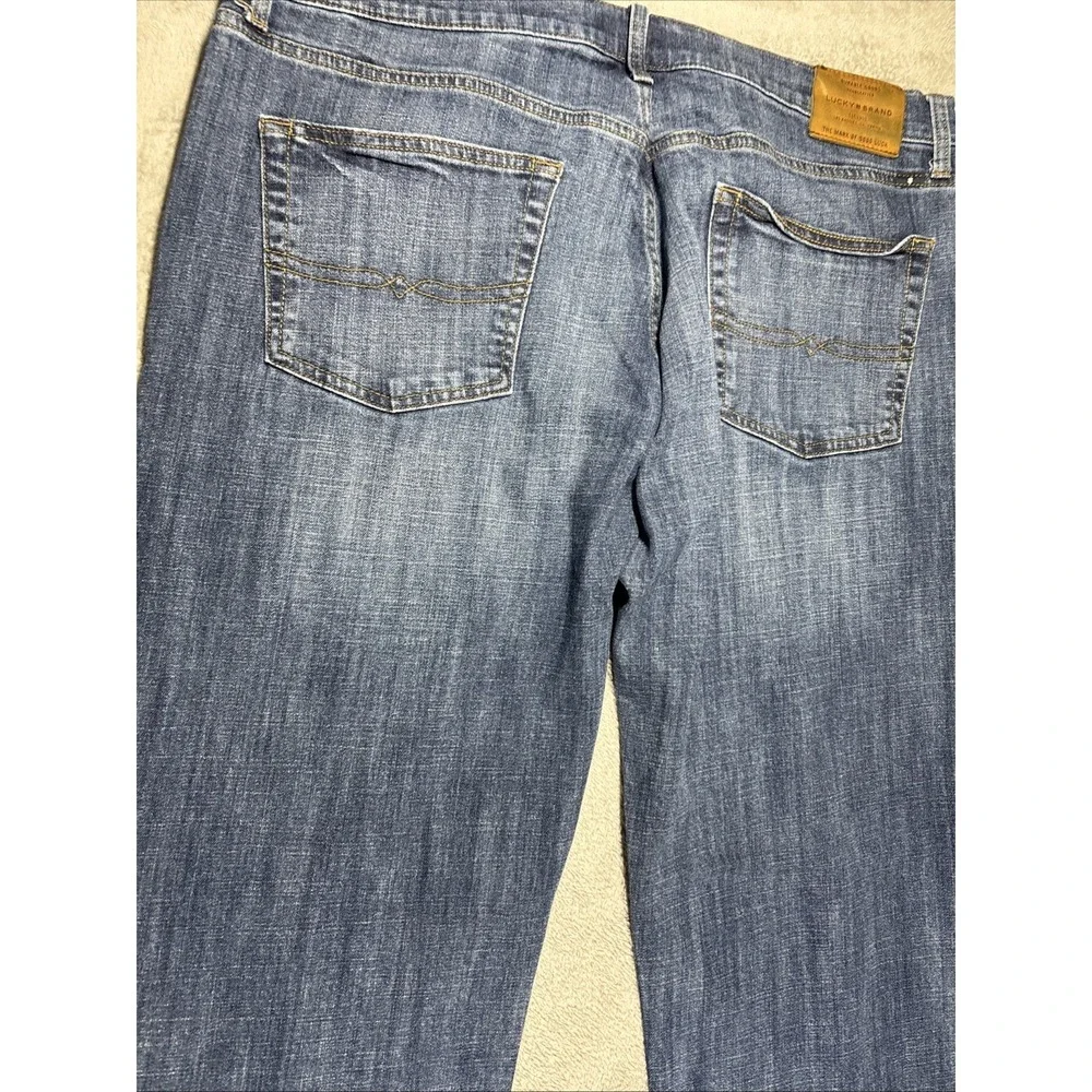 Lucky Brand 221 Original Straight Jeans Mens 40x30 Blue Denim Medium Wash